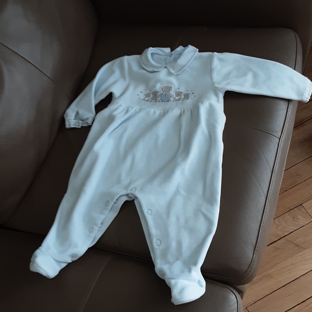 Tartine et chocolat light blue velour footie 9mths